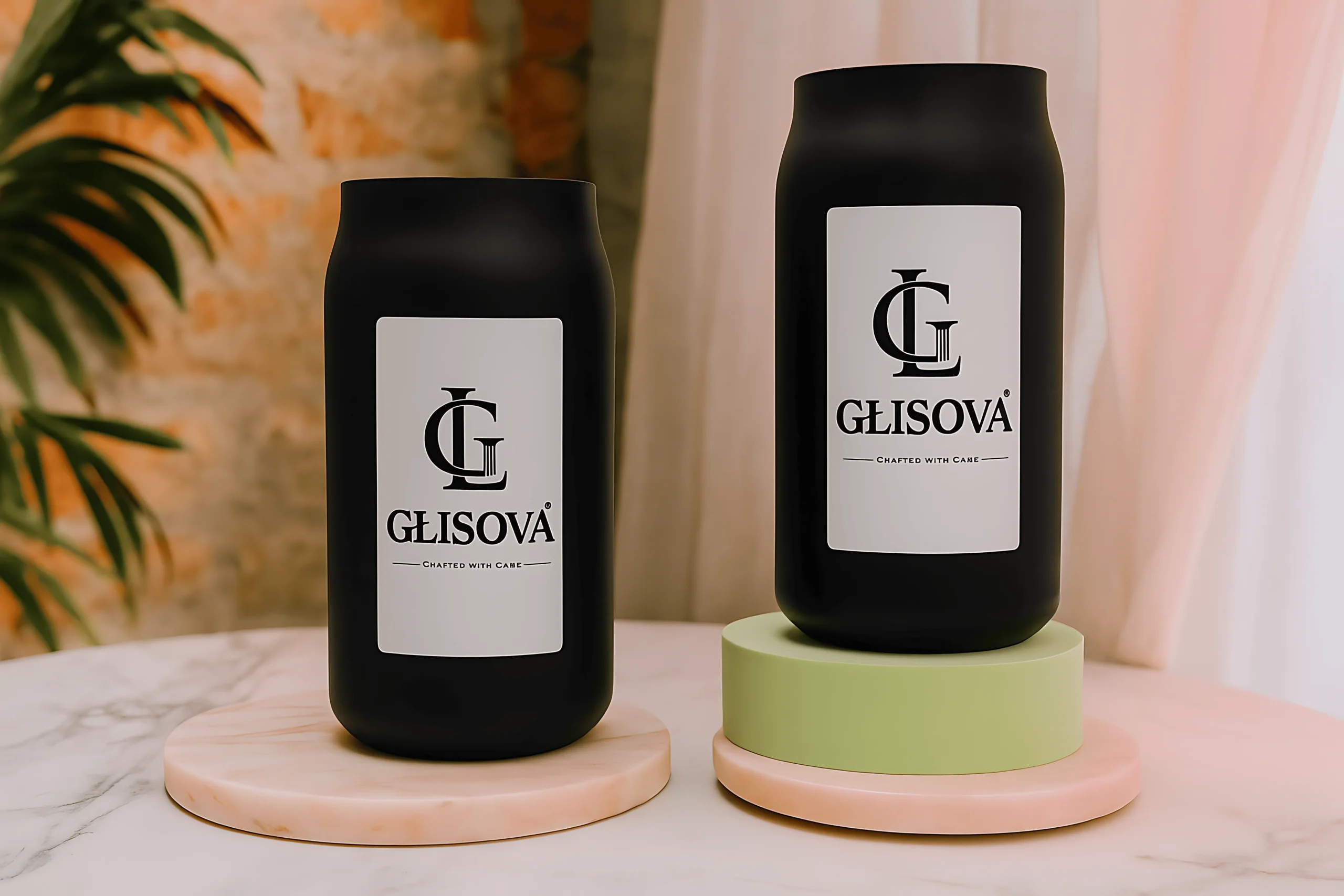 Clear glass candle with a blue rim and GLISOVA logo.