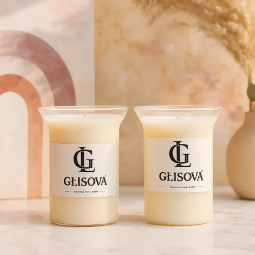Duskberry candle with a 50-60 hour burn time.