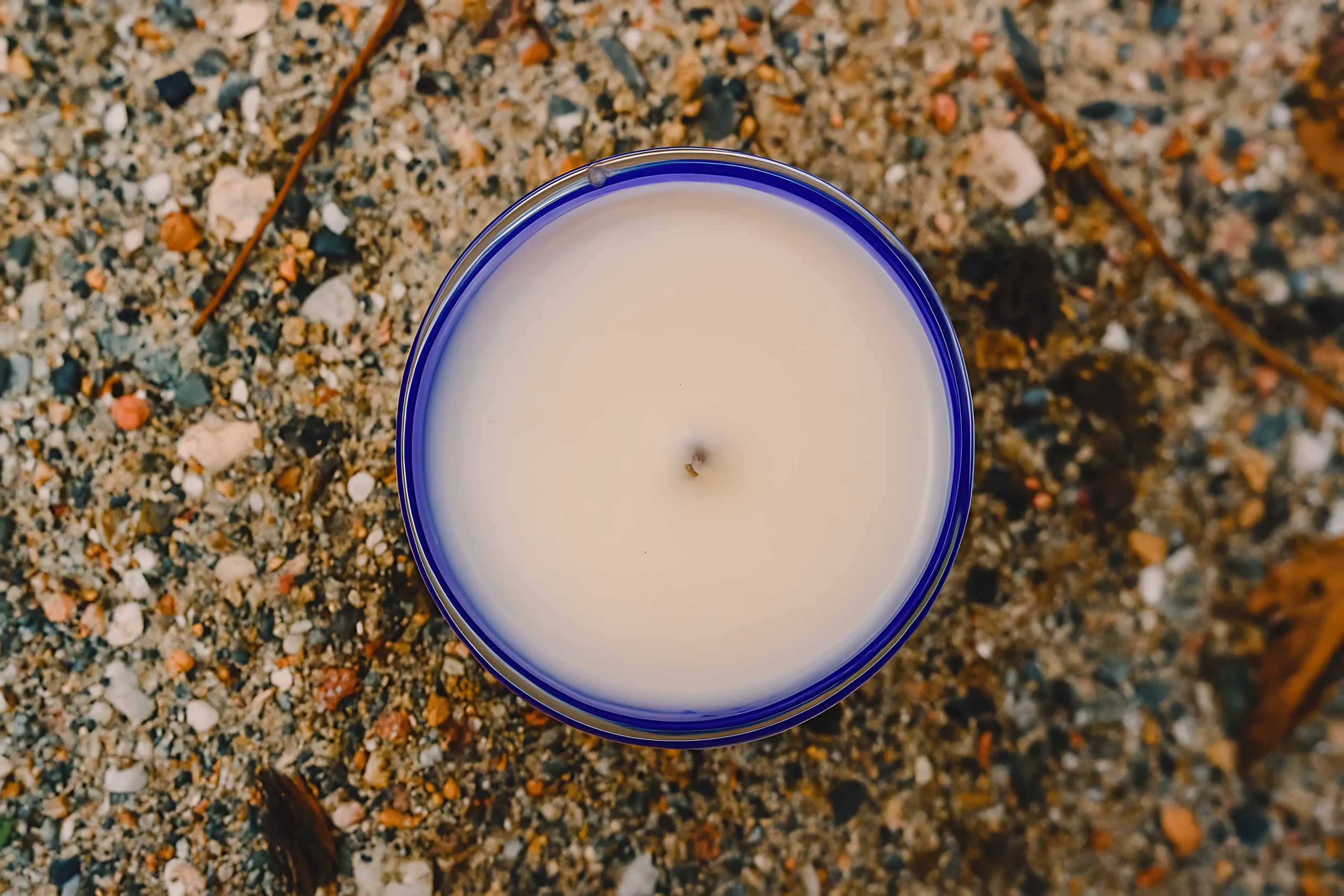 Study Nocturne candle with a 60-80 hour burn time